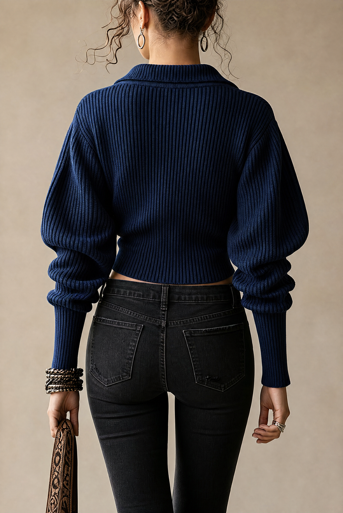 Crop top côtelé bleu marine