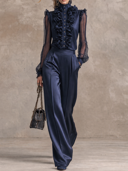 Chemise en satin bleu minuit