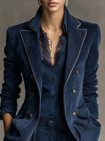 Blazer azul marino cruzado con pedrería