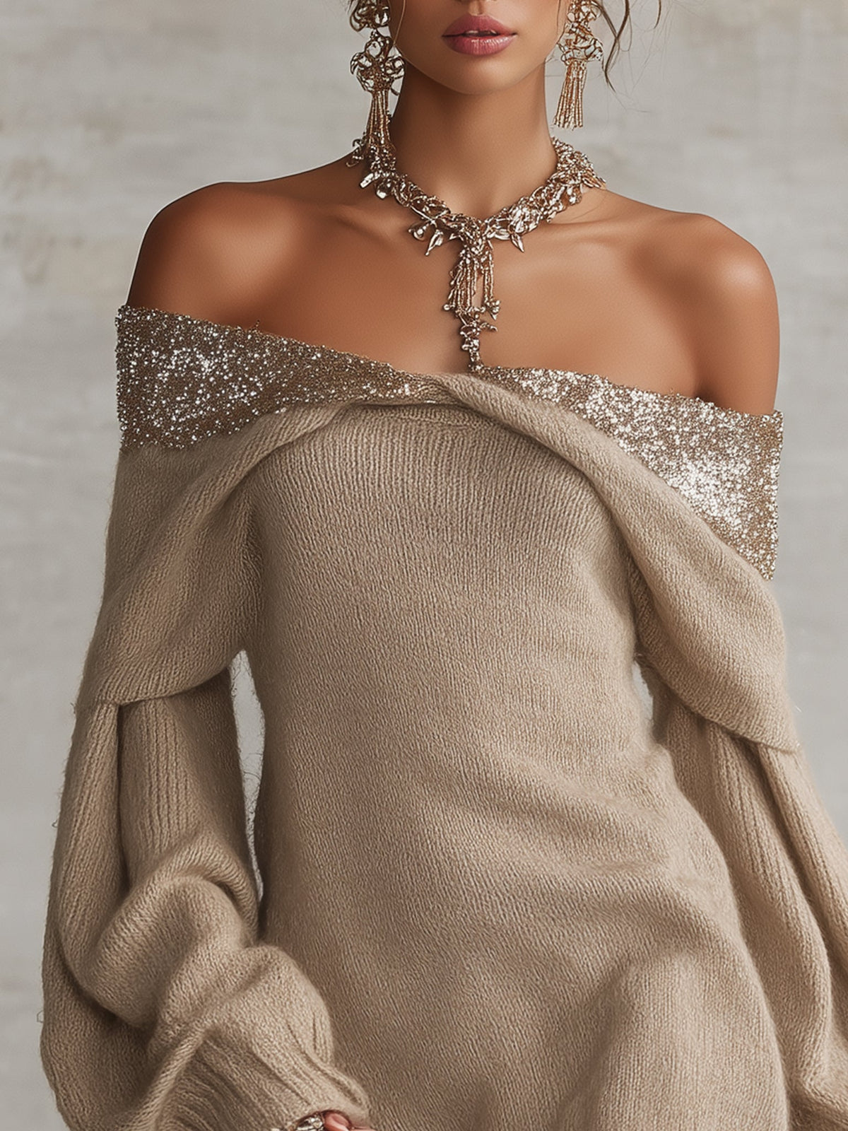 Robe courte avoine à sequins et épaulettes