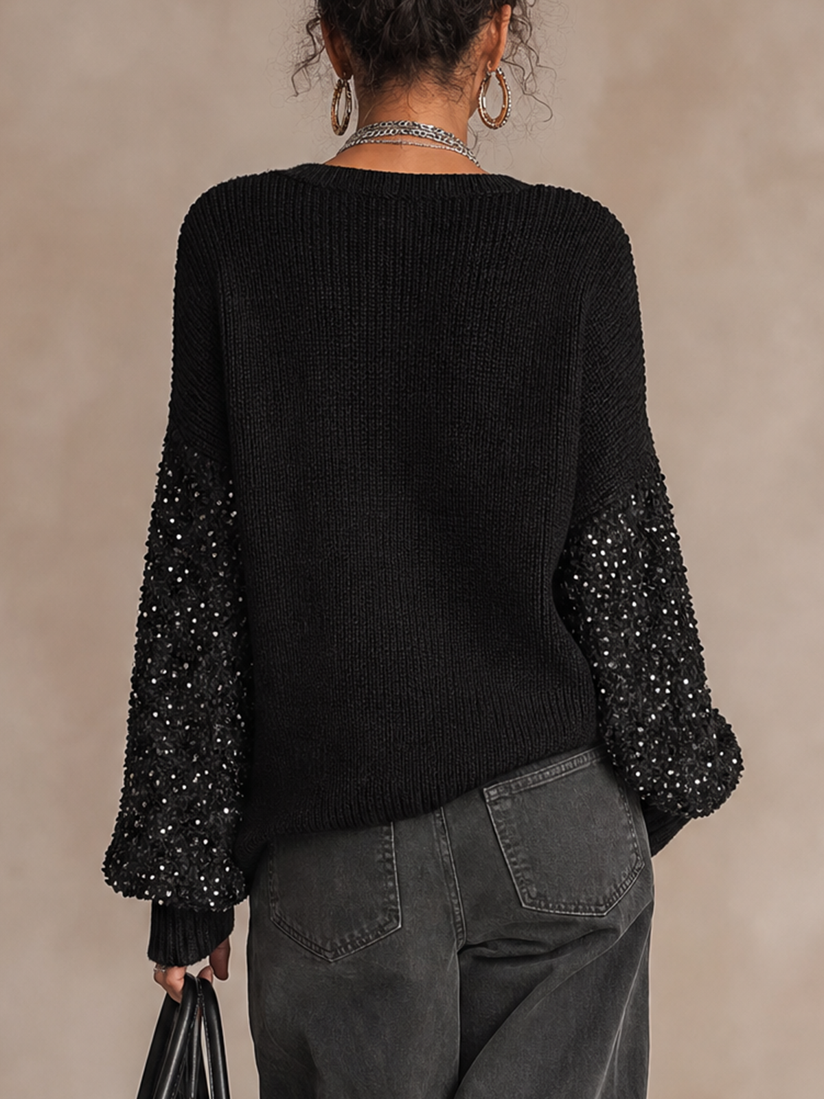 Top de punto negro lentejuelas