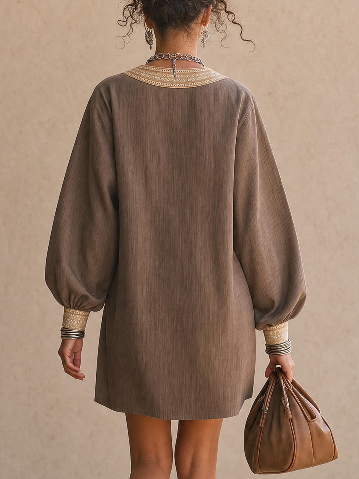 Robe tunique courte marron brodée