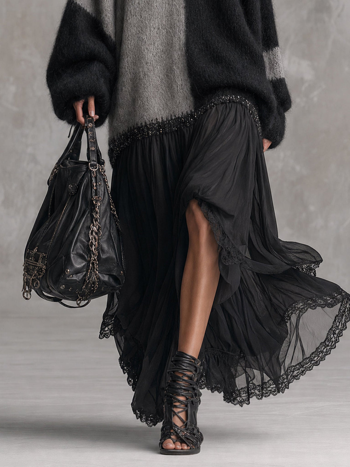 Robe maxi oversize en maille et mousseline, noir et gris