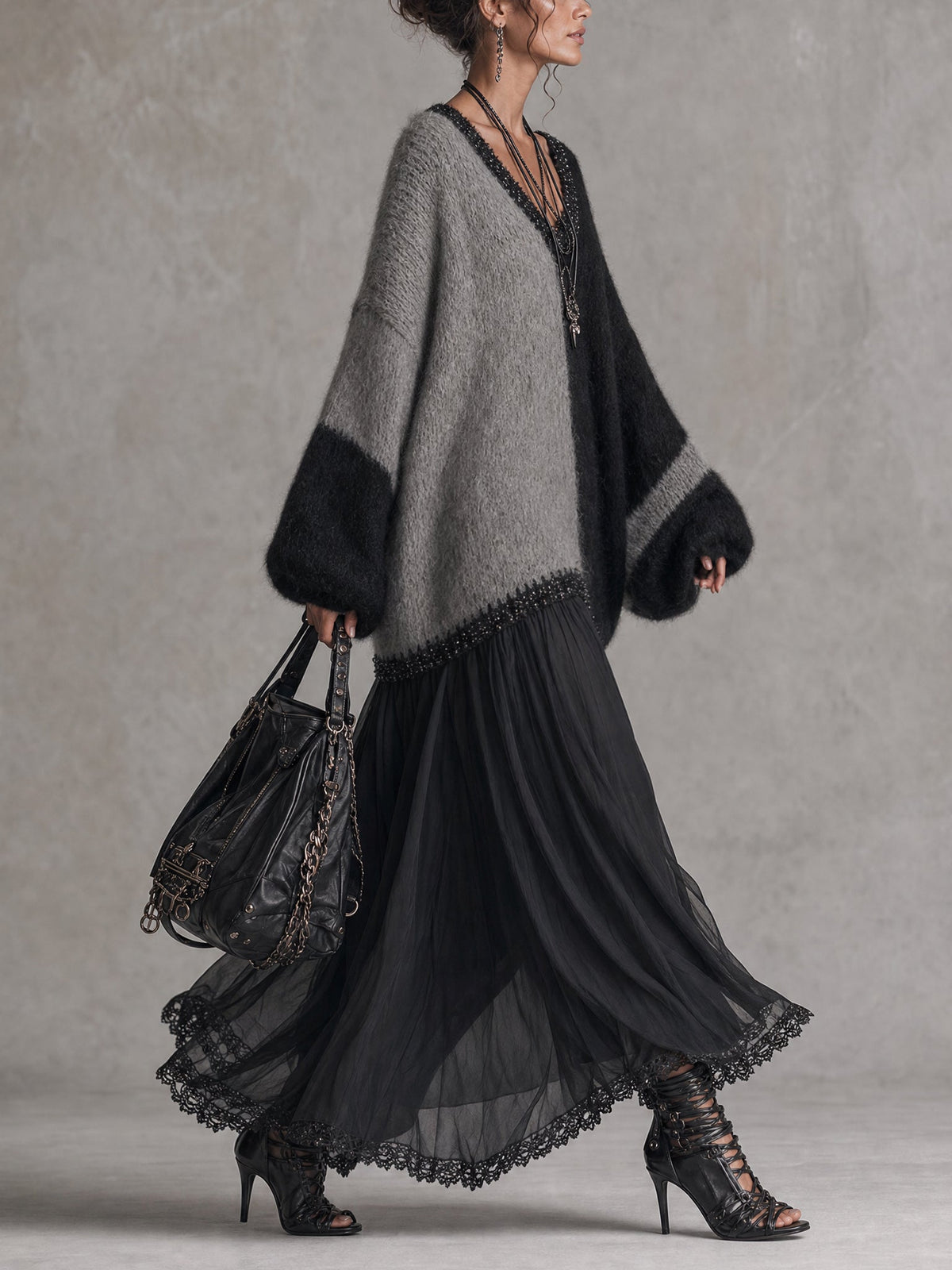 Robe maxi oversize en maille et mousseline, noir et gris