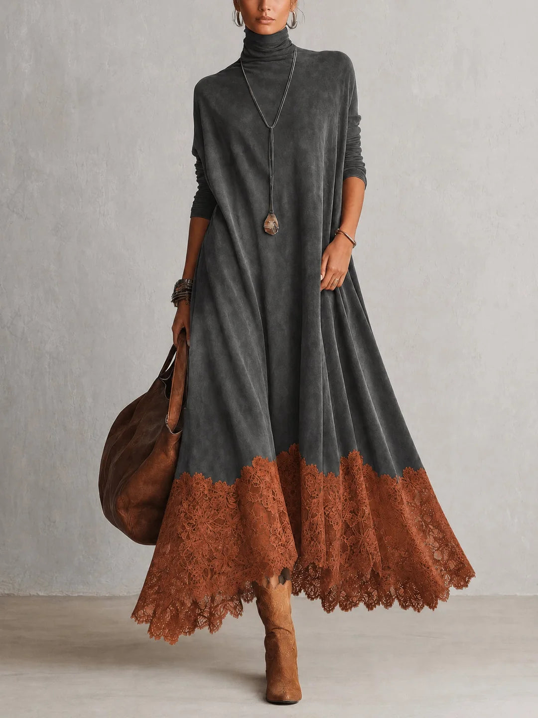 BRUNELLA | Robe Longue Effet Daim avec Bordure en Dentelle - Gris