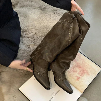 Séverine | Bottes hautes à revers superposé et petits clous